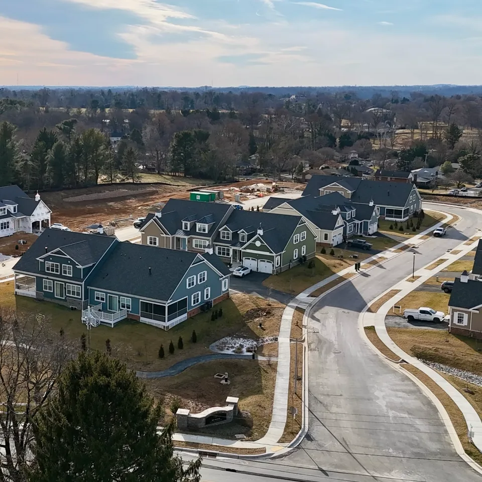 Aerial flyover view of the Villas at Woodbrook community
