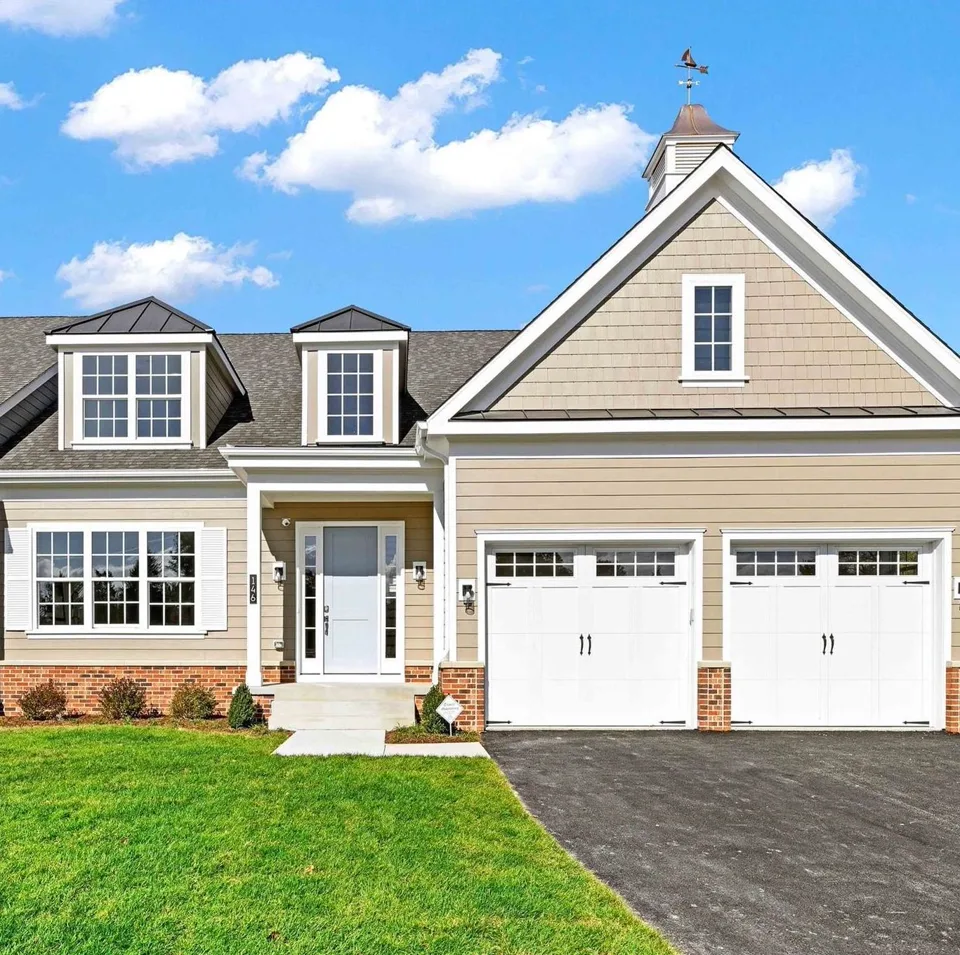 Front elevation of Villas at Woodbrook carriage homes